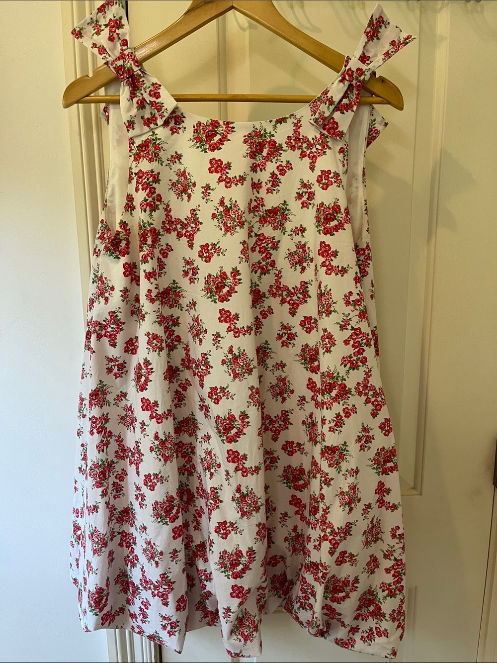 Peach Love California White Mini Dress with Red Floral Print